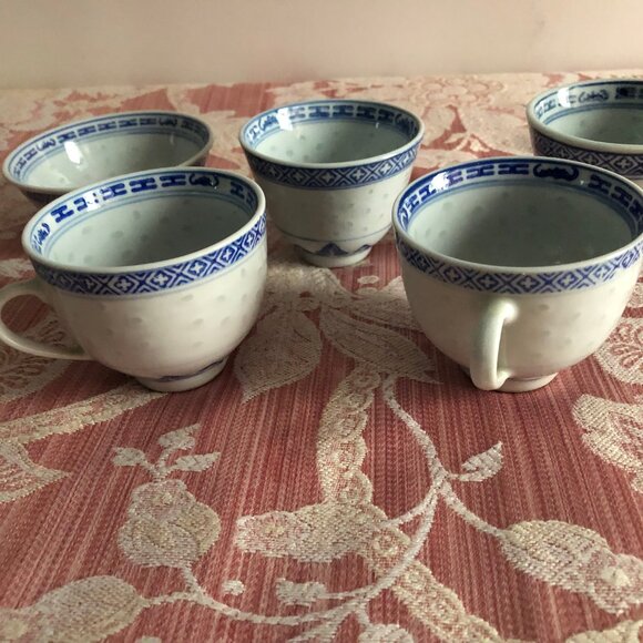 Lot of 5 Vintage Chinese rice eyes grain translucent dragon pattern cups & bowl - Picture 2 of 11